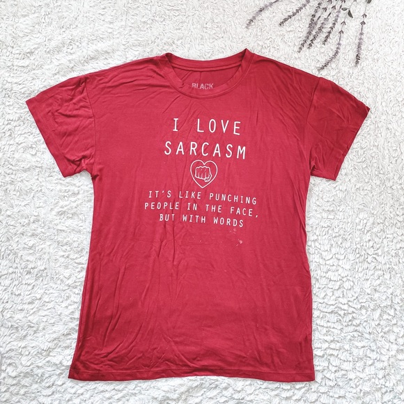 Black Matter dark red maroon with white lettering flowy short sleeve t shirt - Picture 1 of 2